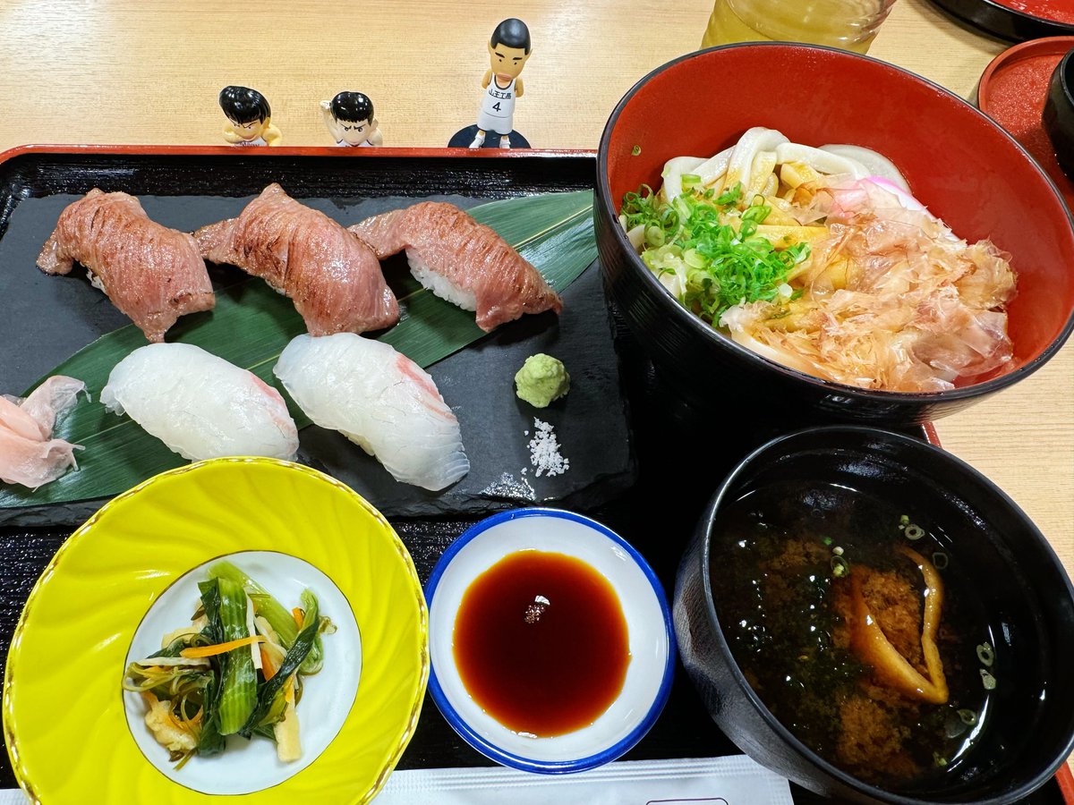 ゲバ子っマヂで2日間ありがとっっっ✨✨✨
めっっっっっっちゃくちゃ楽しかったっ⤴️⤴️⤴️ また行きたいっ🎵
安定の美女だったわよっ( ¤̴̶̷̤́ ‧̫̮ ¤̴̶̷̤̀ ) ✧
なんかもぅ泣いちゃうっ(ㆆ^ㆆ)