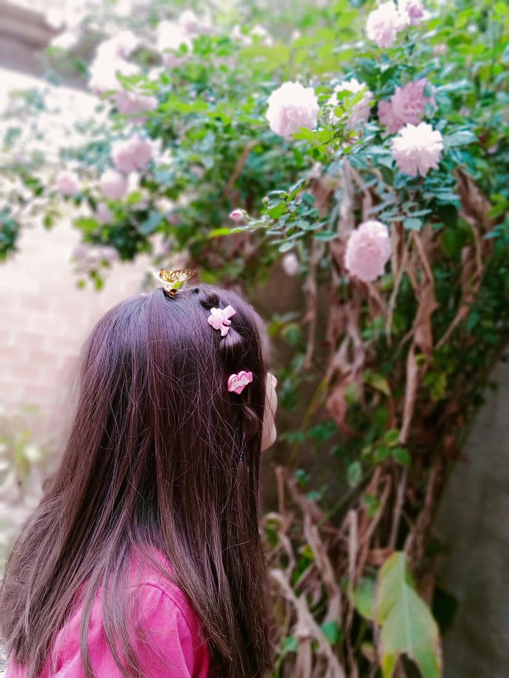 لوگ محبت کرتے ہیں تو کیوں چھپاتے ہیں❤️🤔

چھپ چھپ کے تو گناہ کیے جاتے ہیں😜🙃

دوپہر بخیر🌞
#UFC306