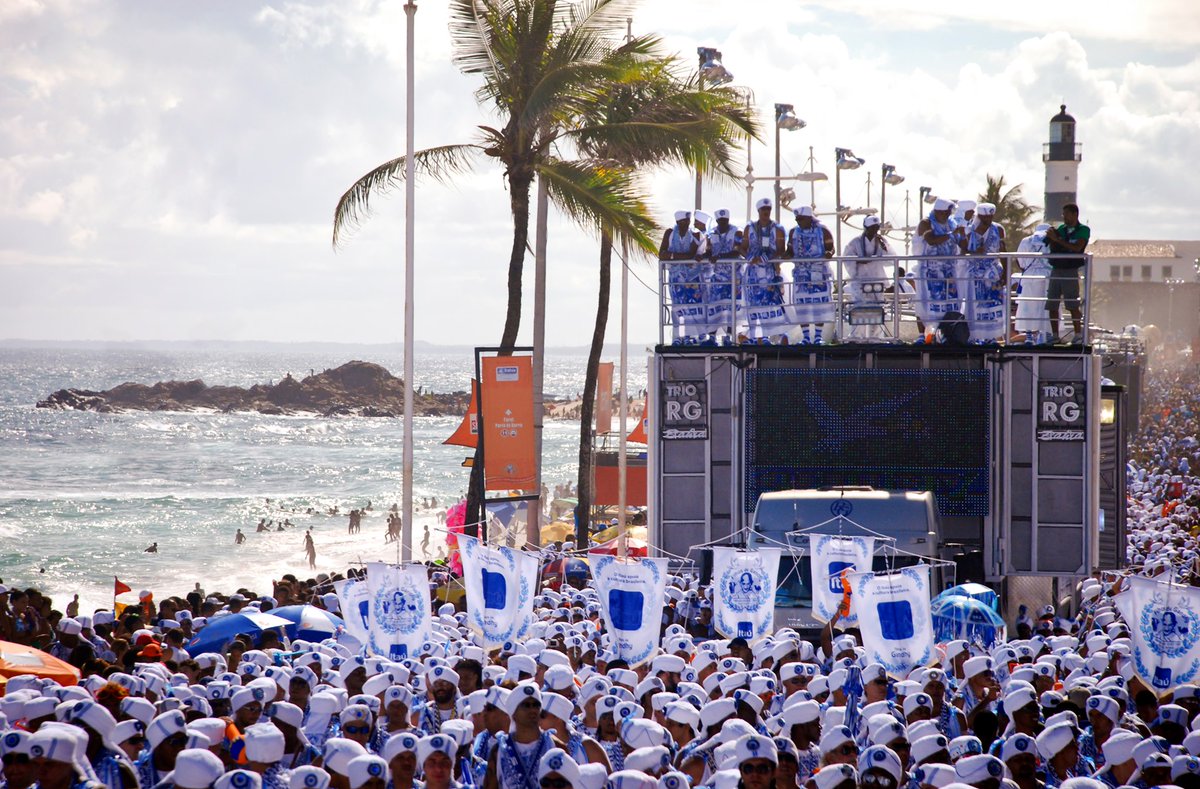 CarnavalInsider's tweet photo. Come kick it with us at our next VIP #Carnival Tour in Salvador Bahia Brazil. We feature super exclusive elite-level excursion rides on the humongous Party Tractors (see photos) called Trios.💫VIP All-Inclusive Weekend Pass Info tap secure link https://t.co/mkEHr1xBRo https://t.co/gSbeImoXLx