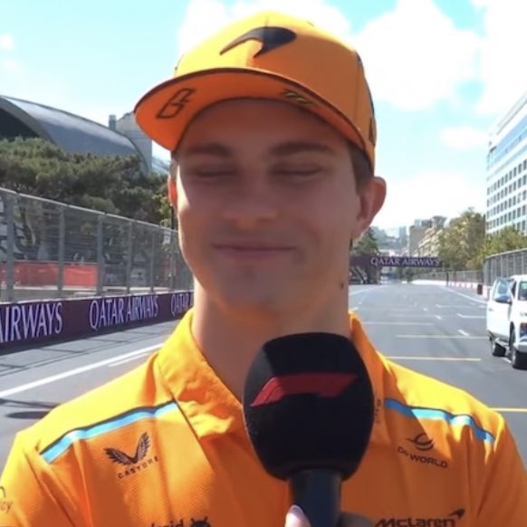 piastrisjpg's tweet image. he’s actually this cat