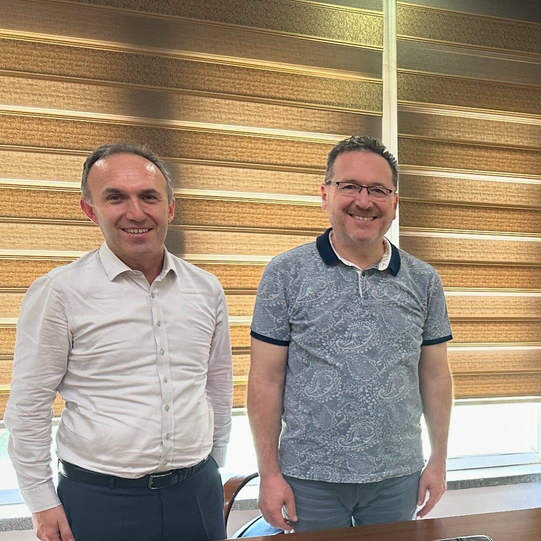 AK Parti Kastamonu İl Başkanımız Sayın Ahmet Sevgilioğlu’nu makamında ziyaret ederek hayırlı olsun dileklerimi ilettim. Hep birlikte Kastamonu için…
#kastamonu #akkastamonu #ahmetsevgilioğlu #akparti