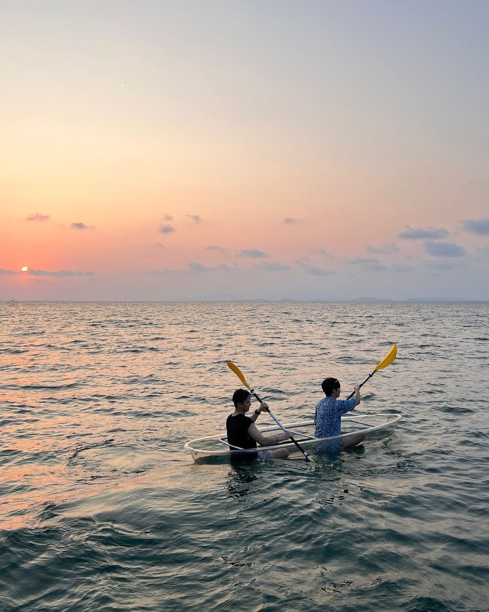 🚣🏻🚣🏻

Cr.: tooosafe ig
#tooosafe #aimer