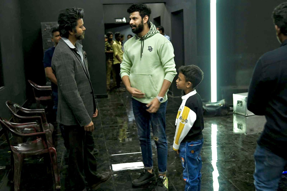 Varun tweet media