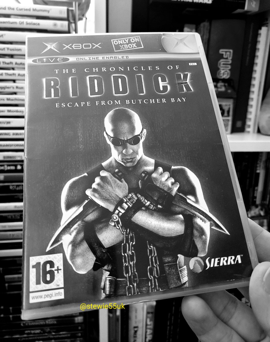 stewie55uk's tweet photo. Morning guys! Time to crack out a game thats one of the main reasons I still own & bought back a couple of years ago my og xbox. Love Butcher Bay, a strong story with great voice over work from the man himself. A real classic for the machine for me #XboxSunday 🤟🏻😎🏴 https://t.co/Xlr9Pf0Qxz
