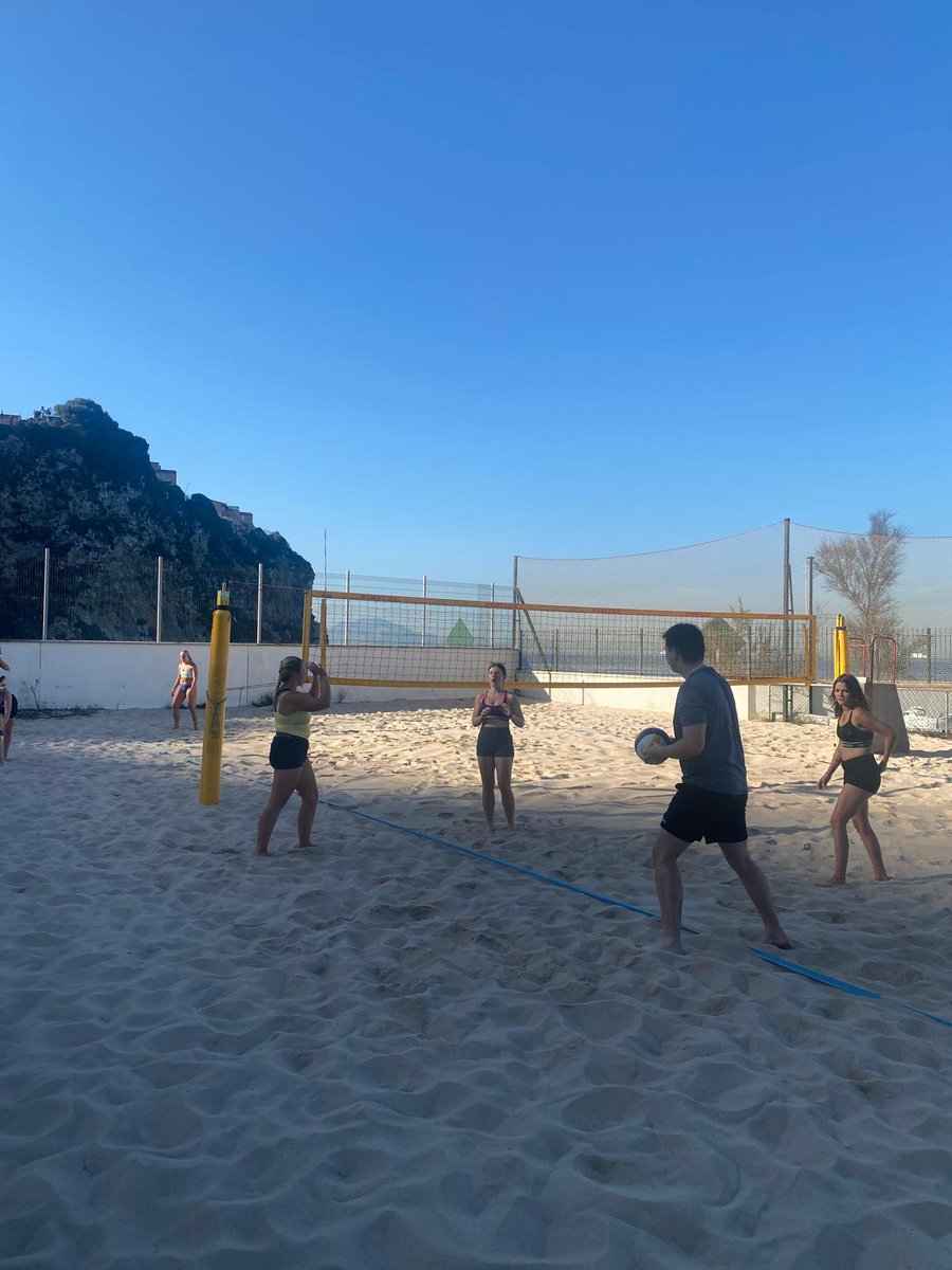 Uni_Gib's tweet photo. What a week it has been! Our new students kicked off their journey at the University of Gibraltar with a busy first week of social activities alongside their induction sessions. We’re looking forward to everything that’s coming next!
#UniversityofGibraltar #WelcomeMonth https://t.co/Q0p5XObqDX