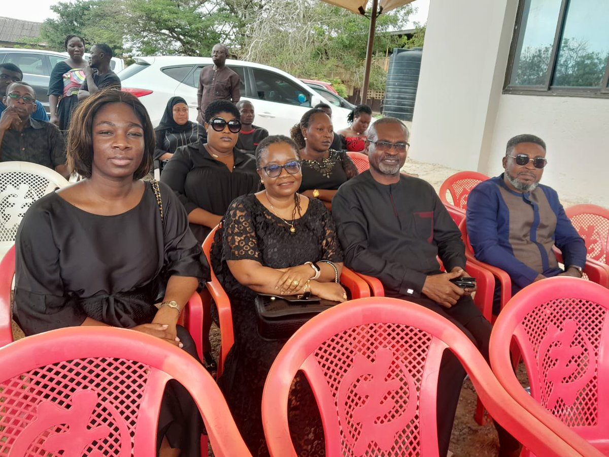 GLICOLife's tweet image. Today, we bid our final farewell to our dear colleague William Gidimadzor. We extend our deepest condolences to the bereaved family and loved ones.May his soul rest in the bossom of the Almighty God.

#GLICOCares
#GLICOLife
#GLICOGroup