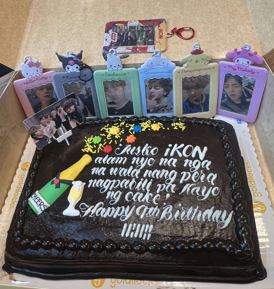 iKONPhilippines's tweet photo. 🥳 HAPPY BIRTHDAY iKON and iKONICS!

-Love, SONGNIMS💙
 
CELEBRATIN9 iKON
#JAY #SONG #BOBBY 
#DK #JU_NE #CHAN
#9YearsToForeverwithiKON
#iKON #아이콘 @iKONIC_143 https://t.co/k9eQT3zeDx