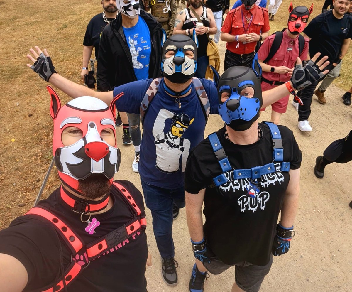 Walkies! 🐶 <a href="/BonzaiPup/">BonzaïPup</a> <a href="/SlushPuppyCoby/">Slush Puppy (Cobalt)</a> #Folsom #pupplay #gaypups