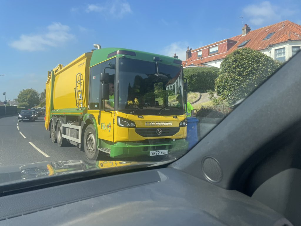 Mark Croal tweet media