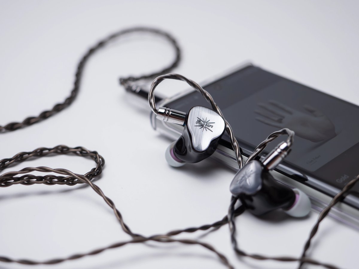 _silicagel's tweet image. &apos;New Meta&apos; Sound? 🤔 :: Kiwi Ears KE4 Review
- You&apos;ll probably like it, But what really is &apos;Meta&apos;?
head-fi.org/showcase/kiwi-…
#KiwiEars #KE4