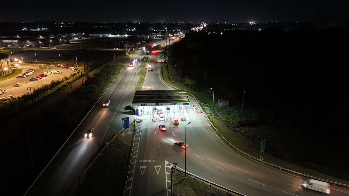 Trabajando ando. Anoche en #Chillán monitoreo flujo vehicular en rutas de Ñuble 🏟️ no pude relatar ayer en <a href="/RadioNuble/">Radio Ñuble AM y FM</a> pero bien #Ñublense por el triunfo 💪