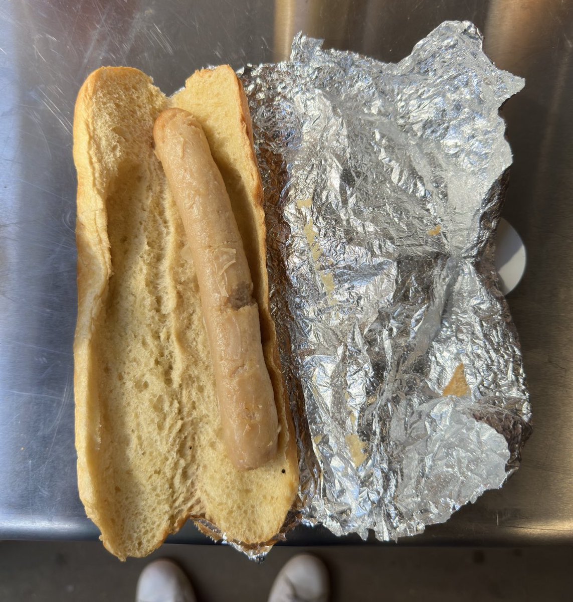 FootyScran's tweet image. Hot dog at Northampton Town (@ntfc) 

💷 £4.50