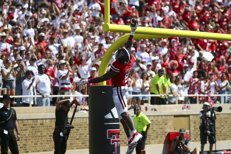 PHOTO OF THE GAME: 

📸: <a href="/PaulRoberts5020/">Paul Roberts</a>