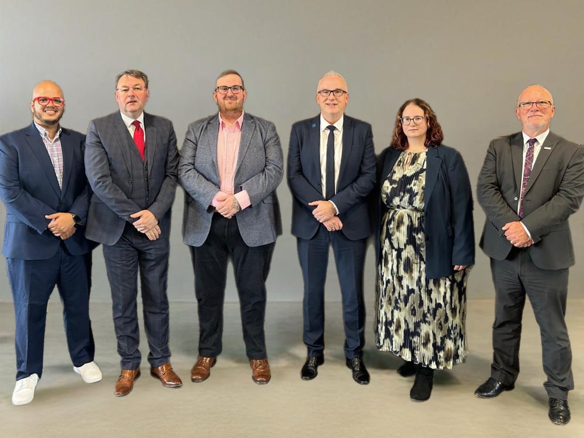Association of Brass Band Adjudicators (@aobbaofficial) on Twitter photo Adjudicating Section 2 this afternoon is our Chair, <a href="/BrettTrombone/">Dr L Brett Baker</a>, joined by Andrea Price & <a href="/IanPorthouse/">Ian Porthouse</a>.
In the trainee box this afternoon are <a href="/Coryband/">The Cory Band</a> duo & AoBBA trainee members <a href="/JoelCollier/">Joel Collier</a> & Tommy Tynan with our Vice Chair & Head of Trainee Programme, Martin Heartfield. Adjudicating Section 2 this afternoon is our Chair, <a href="/BrettTrombone/">Dr L Brett Baker</a>, joined by Andrea Price & <a href="/IanPorthouse/">Ian Porthouse</a>.
In the trainee box this afternoon are <a href="/Coryband/">The Cory Band</a> duo & AoBBA trainee members <a href="/JoelCollier/">Joel Collier</a> & Tommy Tynan with our Vice Chair & Head of Trainee Programme, Martin Heartfield.