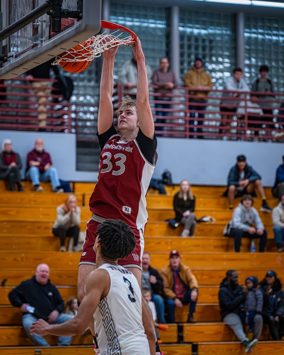 Mercyhurst has offered Chris Leman ‘25!  #WABasketball #HST
