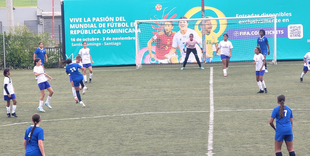 SoyRLMauro's tweet image. #Mundialito #Femenino #Sub13 Ver a estas niñas demostrar sus habilidades, pasión y entrega por el fútbol, motiva para seguir organizando estos eventos. Muchas gracias por todo el apoyo recibido!
@betzaidaubri @elyencarnacion @ErickPerezN @quiqueangulo99 @BennyMetz @balompiedom
