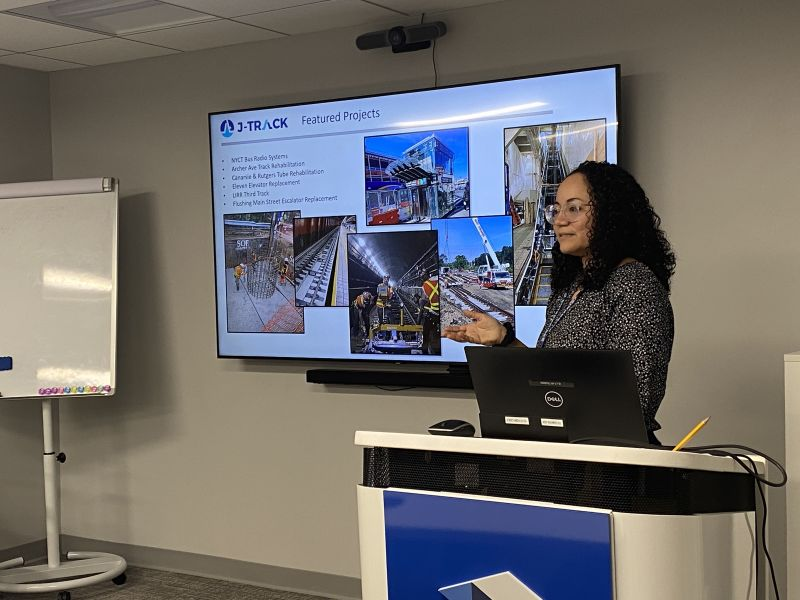 JTrackLLC's tweet image. J-Track and our Family of Companies hosted Hofstra University's Women’s Summer Program in Computing/Engineering (W-SPiCE)! The students explored our companies and heard from inspiring women in our team. #STEM #WomenInEngineering #FutureLeaders