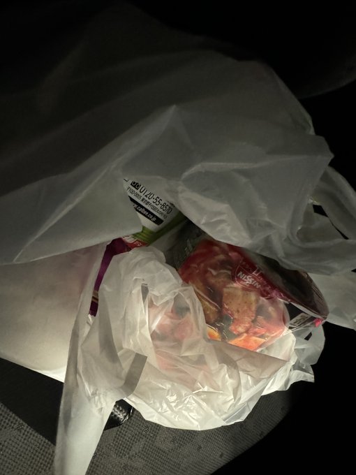 ٩( 'ω' )و 朝まで作業するので買い出し!! 