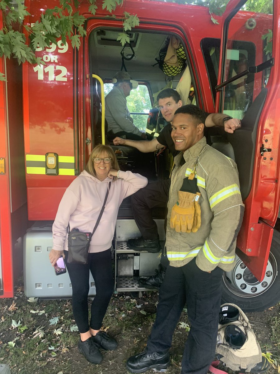 Tipton Fire Station (@wmfstipton) on Twitter photo 🔵Blue Watch🔵 have been to <a href="/FriendsofBPark/">FriendsofBrunswick</a> event today where we have delivered some road safety prevention advice using our VR headsets. 🔵Blue Watch🔵 have been to <a href="/FriendsofBPark/">FriendsofBrunswick</a> event today where we have delivered some road safety prevention advice using our VR headsets.
