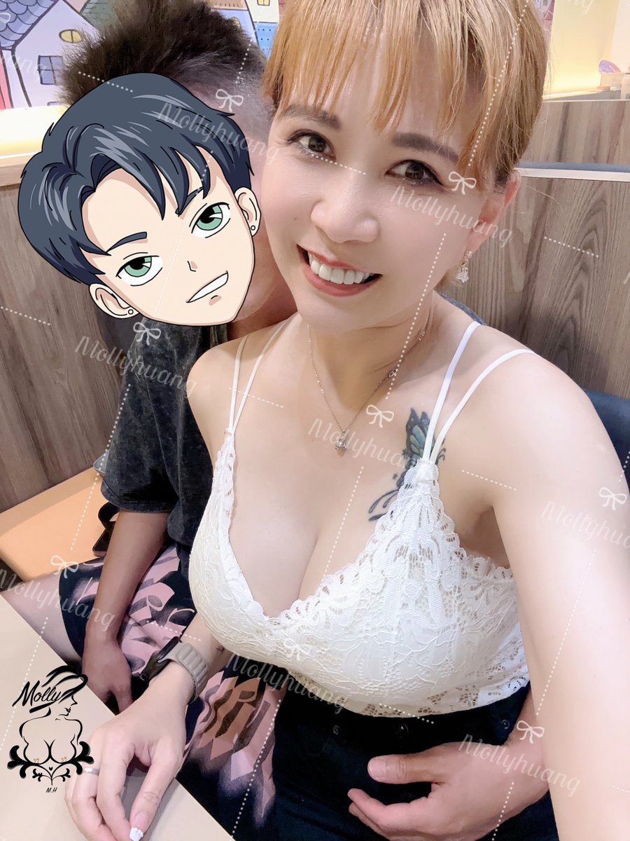 沒有烤肉局，
只好跟單男吃飯，
@u802805u 
謝謝你今天陪我晚餐，
聊的超開心🥰

#感覺派戀愛感人妻💋
#轉推愛心❤️ https://t.co/8KJX9c0vZW