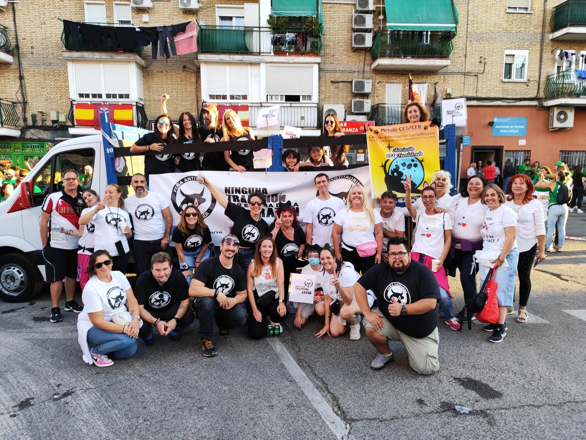 Otro año más volvemos a desfila
Cada vez somos más gente concienciada en contra del maltrato animal.
Agradecemos a @asocesfuenlabrada y <a href="/EquoFuenlabrada/">Verdes Equo Fuenlabrada</a> que estuvieron ahí con nosotros.
Seguiremos unidos y gritando bien fuerte 
 #HASTALAABOLICIÓN 
#noesarteniculturaestortura