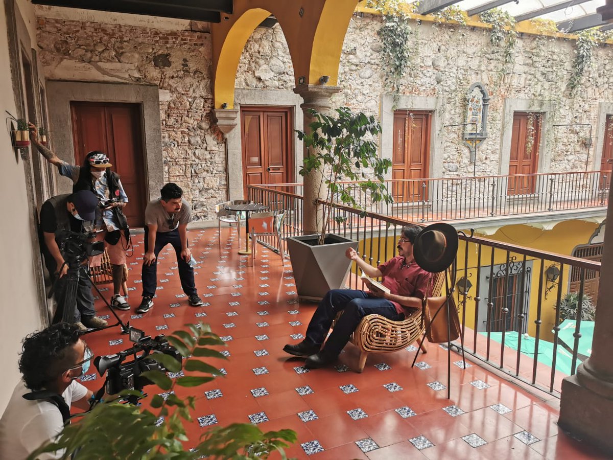 Hoy 15 de septiembre, es buen día para que me acompañes en una maratón sobre nuestra guerra de Independencia, recorriendo sus lugares emblemáticos y hablando con especialistas de la talla de
🧵