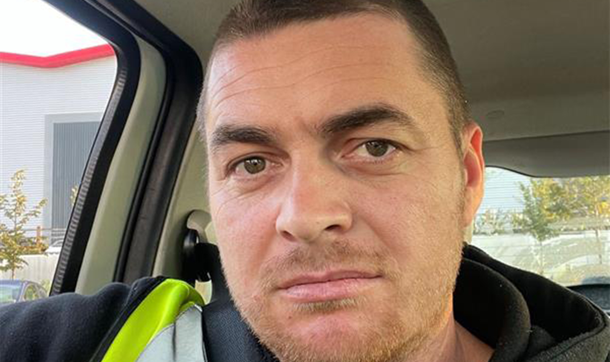 Express Money tweet media