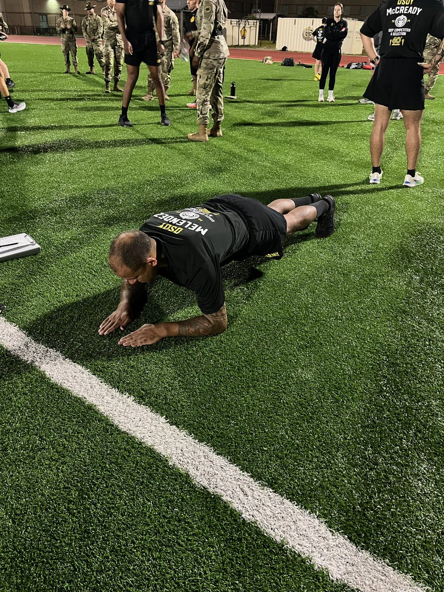 CASCOM_CSM's tweet image. The Drill Sergeant of the Year Competition has begun. Our very own DS Melendez is representing @SCoE_CASCOM.

#DSOY
#SupportStartsHere