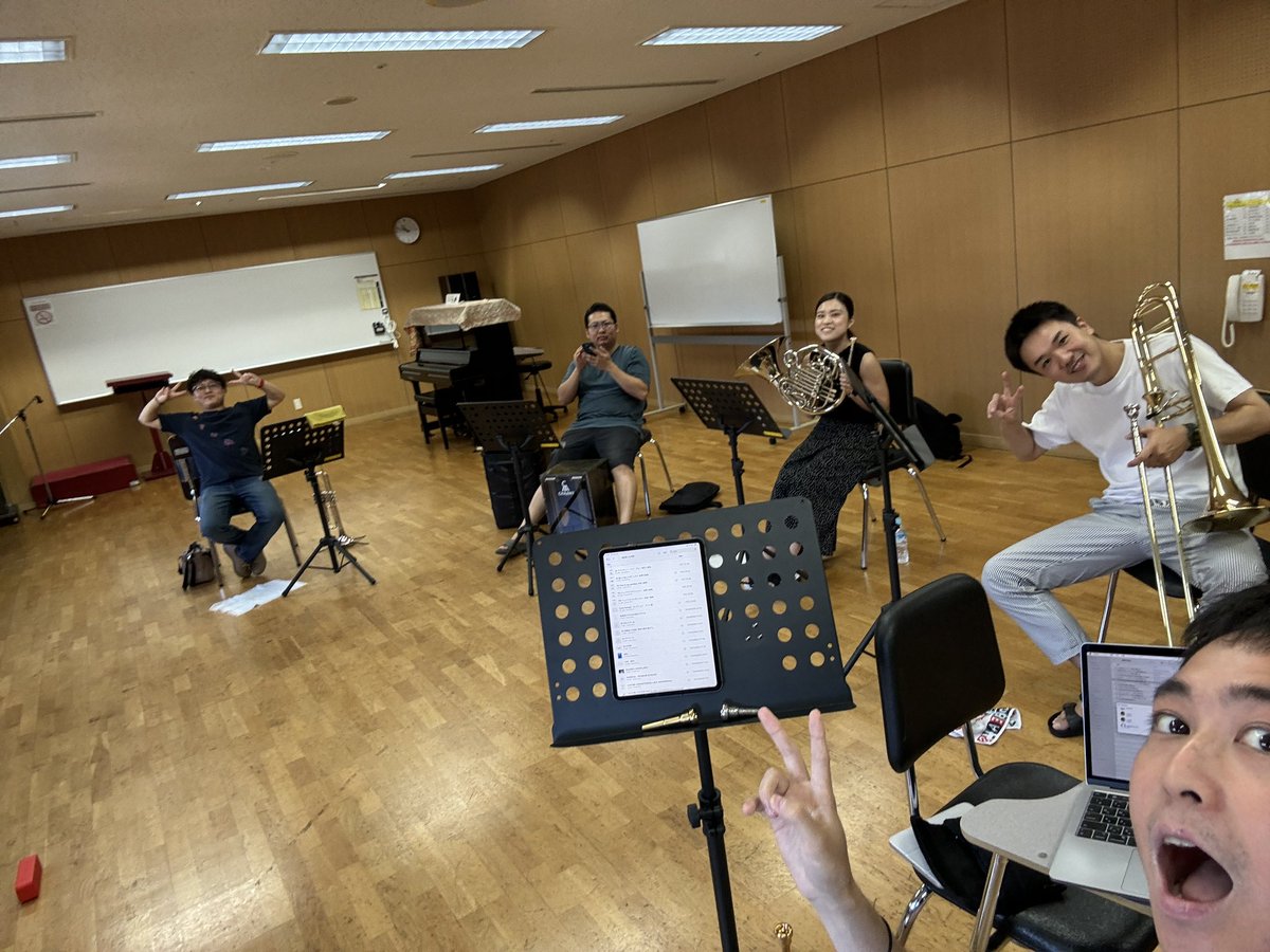 Ostrich2017's tweet photo. 【速報】
2025年2月9日(日)にふくふくホールにて、4thコンサートを行います！！！！🎺👍🎺👍

選曲が固まってきたぜい🔥🔥🔥🔥🔥 https://t.co/KgAqOe9NPi