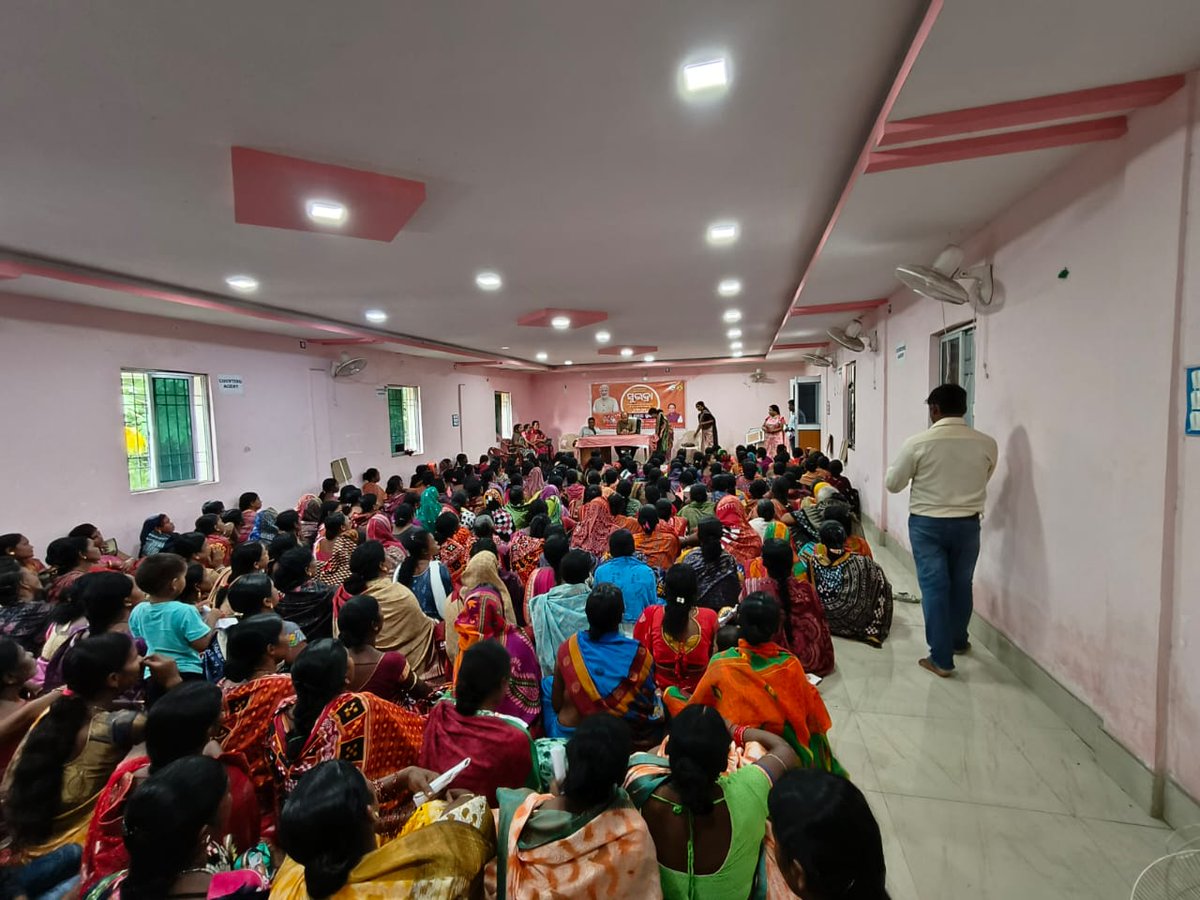 BKolabira's tweet photo. Celebration of  Subhadra Mega Awareness campaign at kolabira block https://t.co/jWODSGh2sL