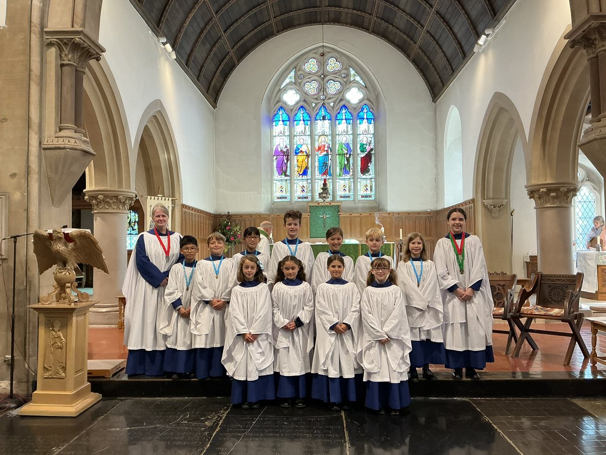 Choir of St Nicholas Church, Harpenden, Herts (@stnicschoirharp) on Twitter photo This morning we admitted four new junior singers, promoted seven junior singers to junior choristers, installed Imogen as Head Chorister of the Girls’ Choir and welcomed three new girls and one new boy singing for their first service! <a href="/StNicholasChrch/">St Nicholas Church, Harpenden</a> This morning we admitted four new junior singers, promoted seven junior singers to junior choristers, installed Imogen as Head Chorister of the Girls’ Choir and welcomed three new girls and one new boy singing for their first service! <a href="/StNicholasChrch/">St Nicholas Church, Harpenden</a>