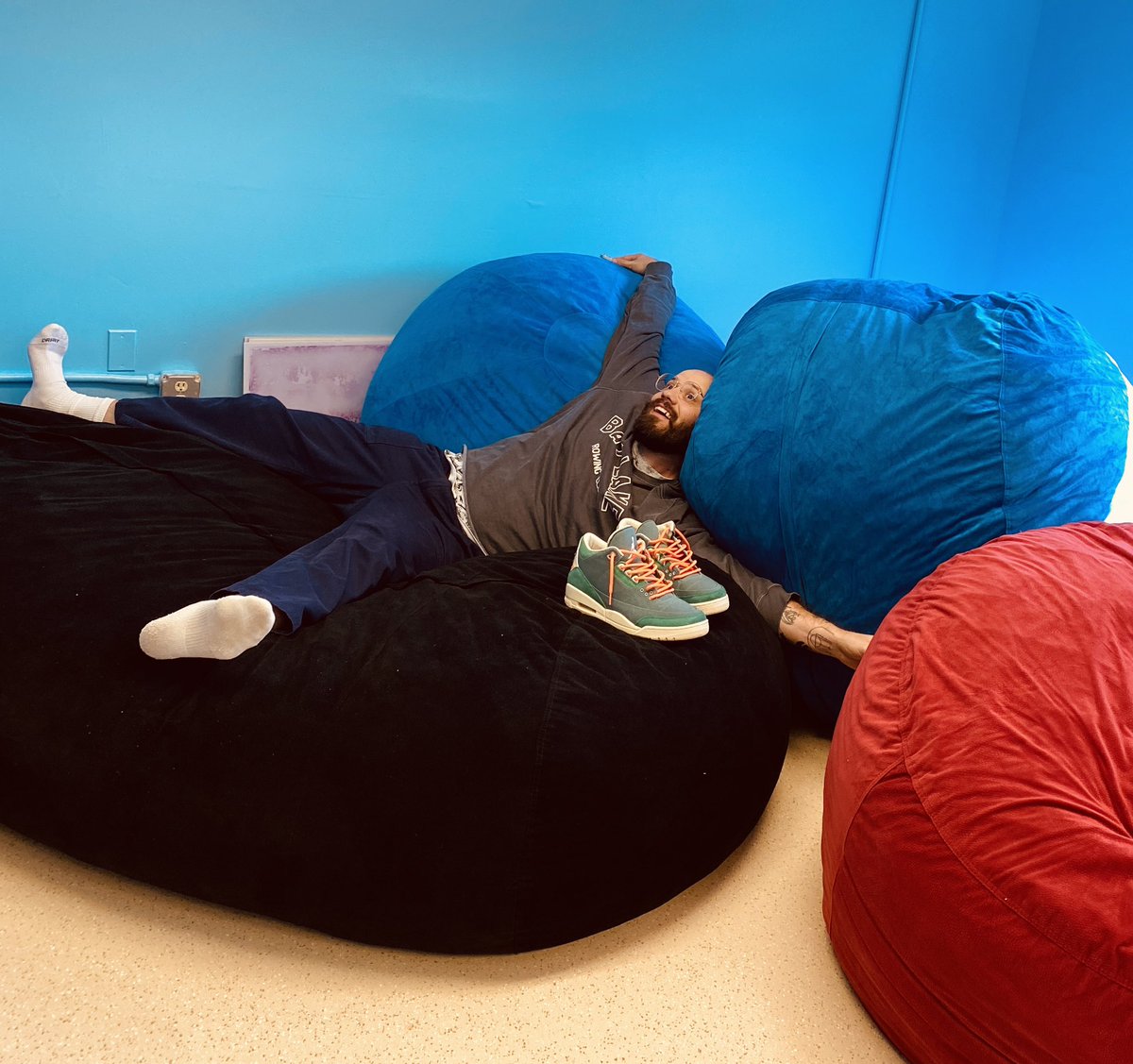 We’re playing Asbury Park, NJ today at House Of Independence 

VIP at 11am 
Doors open at noon 
Koo Koo plays 1-150pm 

Tickets available at the door. 

**this is Neil in yesterdays green room full of bean bags.