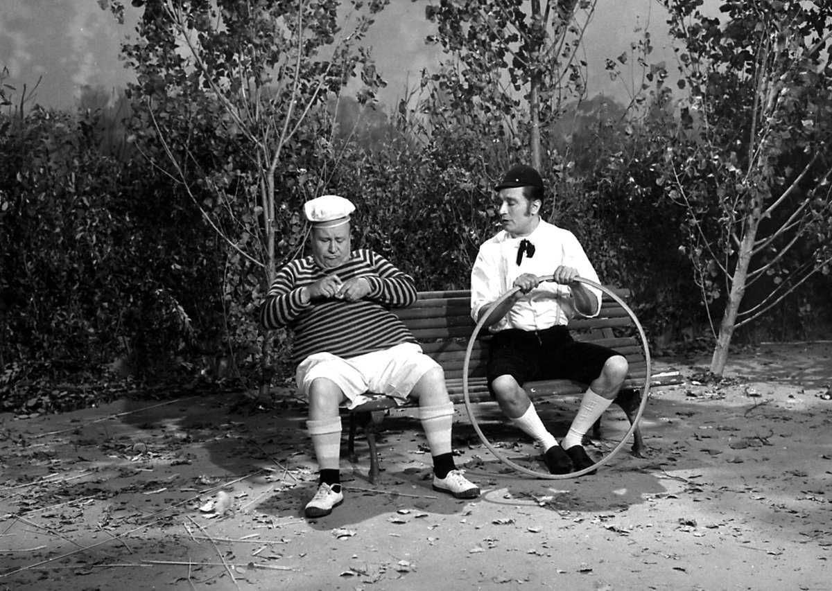 Broncano, el nuevo Cristobalito Gazmoño de la televisión española dlvr.it/TDG7tq Vía: <a href="/JotDownSpain/">Jot Down Magazine</a>