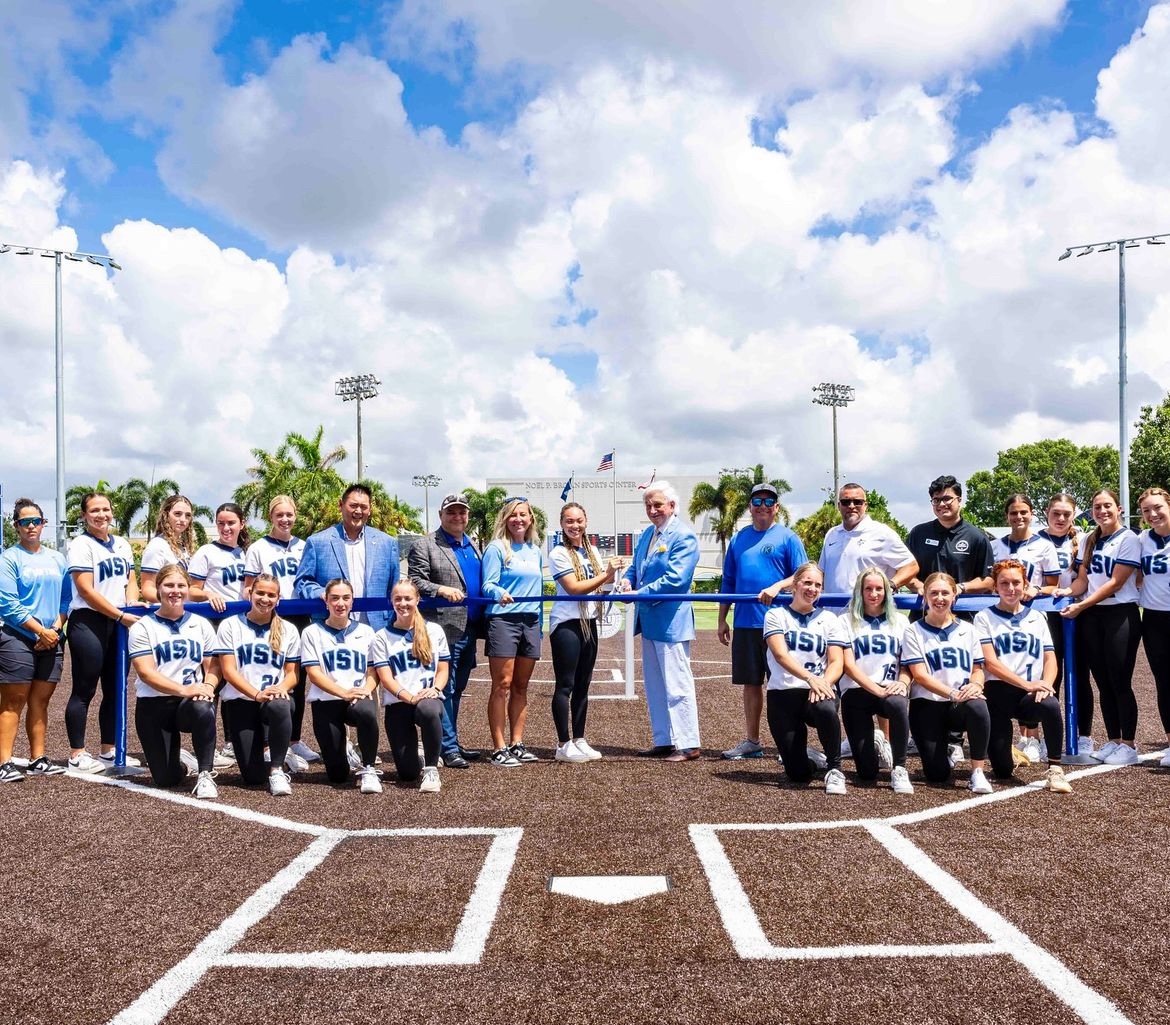 Help Shark Softball reach new heights! Support us with a donation at the Nova Southeastern University Softball campaign page! 🦈ets.rocks/4glH3Dd