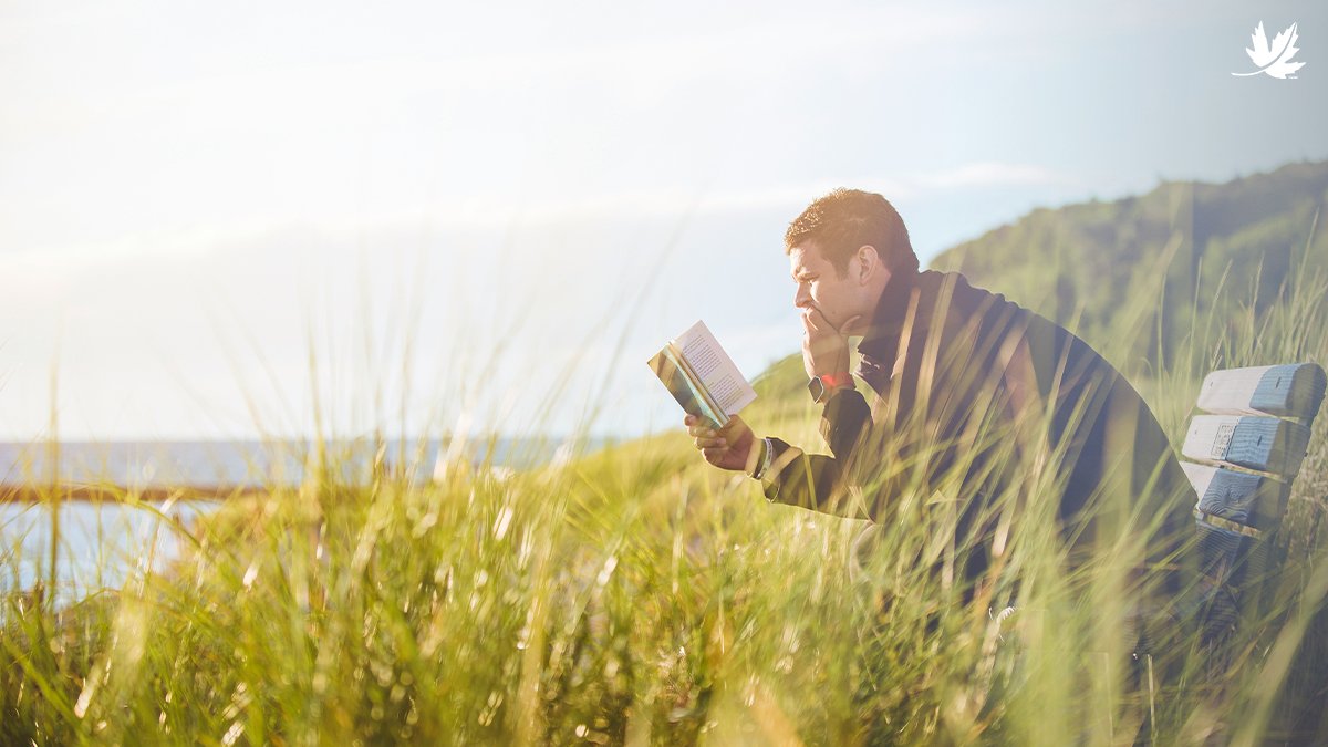Dive into books that inspire and educate about nature and conservation. Perfect for nature lovers and those eager to learn more about protecting our planet. 🌍✨ Check out our curated reading list: brnw.ch/21wMGlH