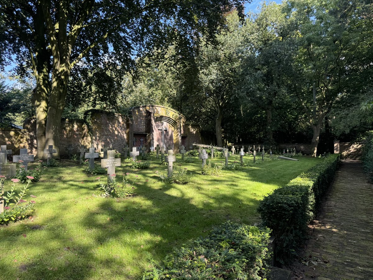 HEILOO2000's tweet image. Open monumenten dag Heiloo!