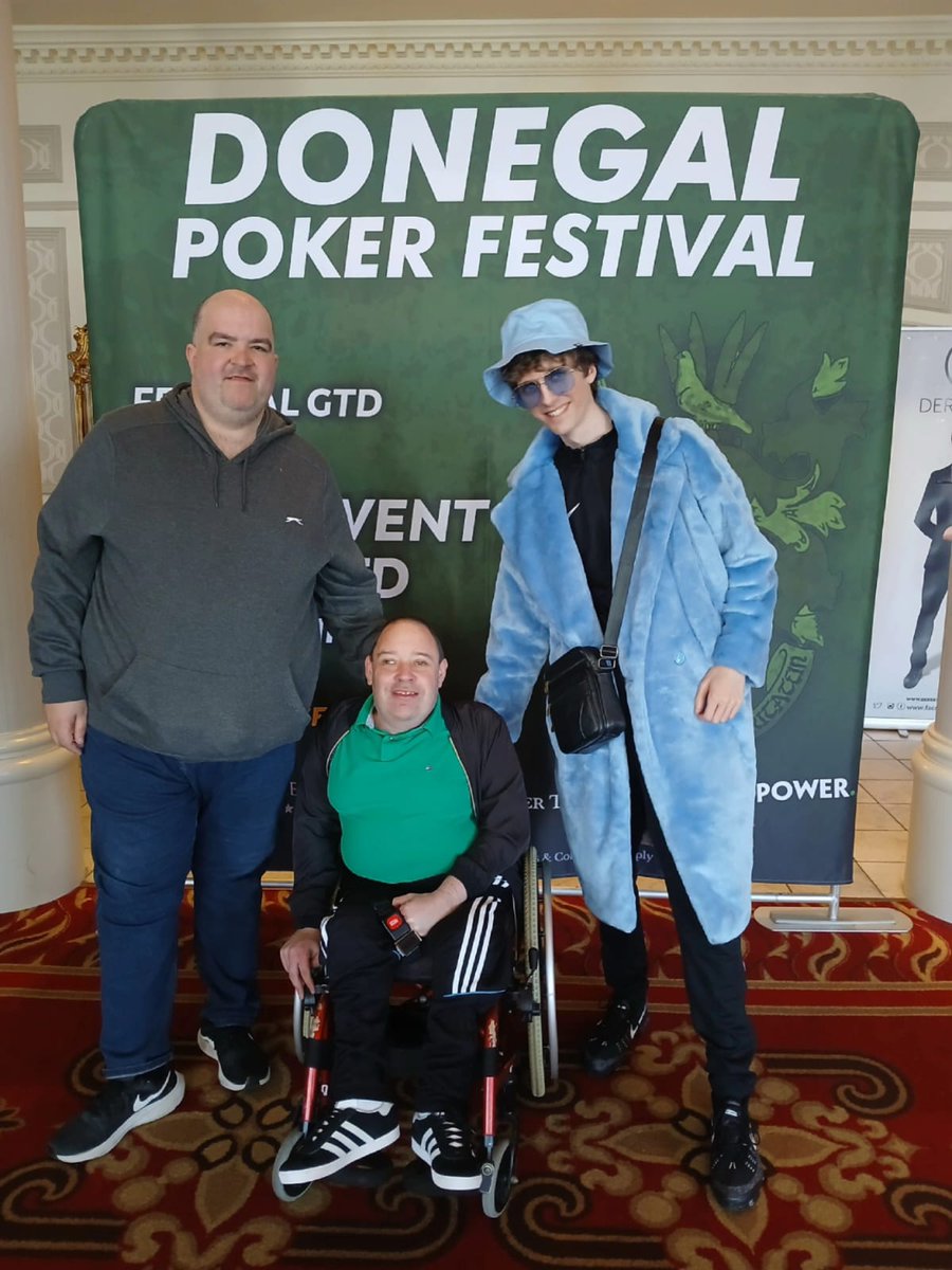 cookiemonster147poker tweet media