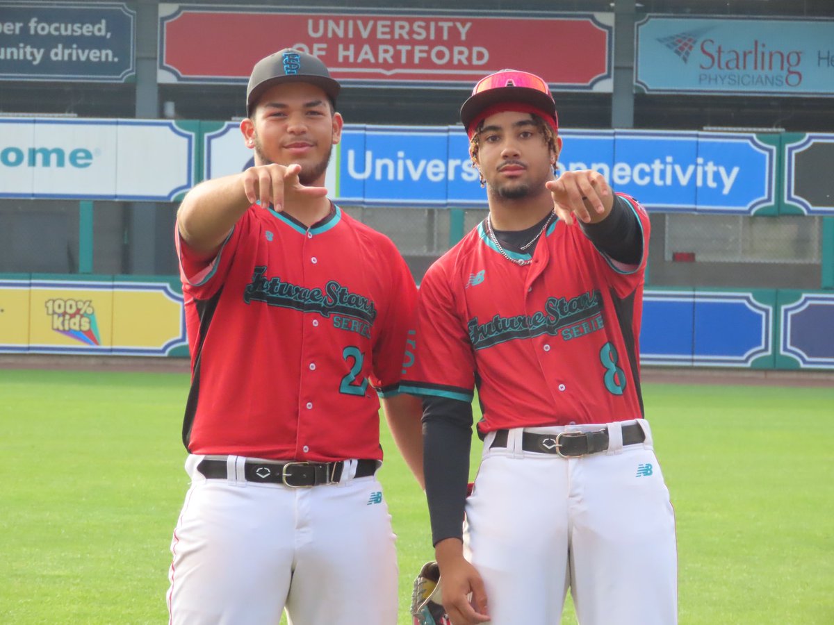 New Balance 𝗙𝘂𝘁𝘂𝗿𝗲 𝗦𝘁𝗮𝗿𝘀 𝗦𝗲𝗿𝗶𝗲𝘀 tweet media