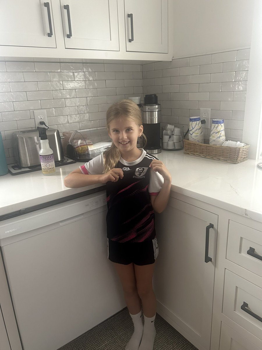 cartystephen's tweet image. Best of luck @MacDonaghsGAA ready here in NY