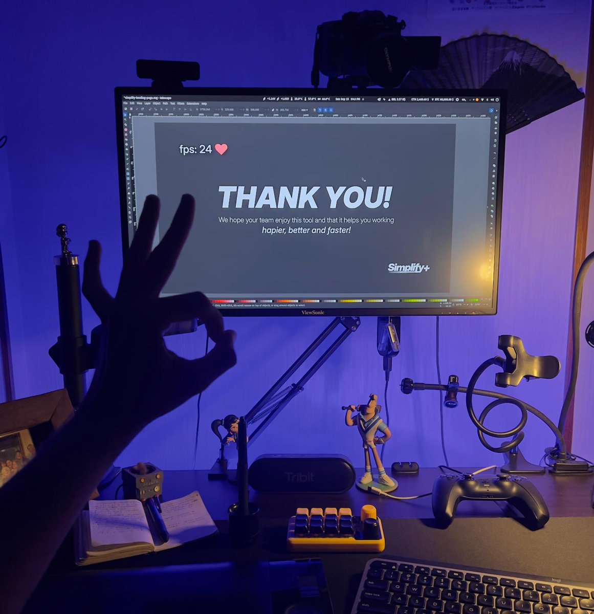 CosmoMidias's tweet image. Simplify+ for #b3d is available on @gumroad! 🥳
cosmomidias.gumroad.com/l/simplify_plus

Thanks everyone that liked, retweeted, commented. Helping spread the message!

It's been a year silently working on this with my mate StormTeller3D. It has been a great tool for us, now we hope for you too!