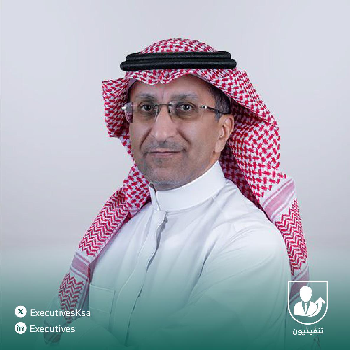 ExecutivesKsa's tweet photo. اختيار الدكتور عبدالعزيز بن صالح العبيد (الرئيس التنفيذي للشركة الوطنية للرعاية الطبية "رعاية") ضمن قائمة فوربس لأقوى قادة الرعاية الصحية في الشرق الأوسط لعام 2024م .

◉يشغل د.عبدالعزيز العبيد @AbdulazizAlob19  منصب الرئيس التنفيذي للشركة الوطنية للرعاية الطبية "رعاية" منذ عام 2019م وعضو مجلس إدارة الشركة منذ عام 2022م ويمتلك خبرة طويلة تمتد لأكثر من 23 عاماً في مجال الرعاية الصحية والقيادة التنفيذية الصحية شغل خلالها عدة مناصب قيادية في القطاعين الحكومي والخاص أبرزها:
•المدير الطبي في الشركة الوطنية للرعاية الطبية "رعاية".
•المدير التنفيذي للشؤون الطبية في مدينة الملك فهد الطبية.
•مساعد المدير التنفيذي للإدارة الطبية في مدينة الملك فهد الطبية.
•المدير الطبي في مستشفى النساء التخصصي في مدينة الملك فهد الطبية.

◉ يأتي إختيار د.عبدالعزيز العبيد للعام الثاني على التوالي ضمن قائمة فوربس لأقوى قادة الرعاية الصحية في الشرق الأوسط بعد أن قاد المجموعة لتحقيق أرباح عالية حيث حققت الشركة خلال النصف الأول من عام 2024م إيرادات بلغت 158.8 مليون دولار وأرباحًا بقيمة 40.2 مليون دولار كما بلغت أصولها 584.4 مليون دولار .

◉ يحمل د.عبد العزيز العبيد درجة البكالوريوس في الطب والجراحة من جامعة الملك سعود والزمالة الملكية للجراحين في كندا (FRCS-C) والزمالة الأمريكية لأطباء النساء والتوليد (FACOG) بالإضافة إلى حصوله على درجة الماجستير في الإدارة الصحية من جامعة مينيسوتا في الولايات المتحدة الأمريكية.

◉ بالإضافة إلى منصبه القيادي فقد شغل د.عبدالعزيز العبيد عضوية الجمعية السعودية لأمراض النساء والولادة والكلية الأميركية لأمراض النساء و التوليد "ACOG" والجمعية الكندية لطب النساء والولادة".