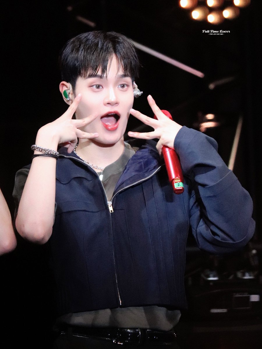 fulltimelover29's tweet photo. 240915
#AB6IX #에이비식스 #이대휘 #デフィ https://t.co/hOC0lk0YtZ