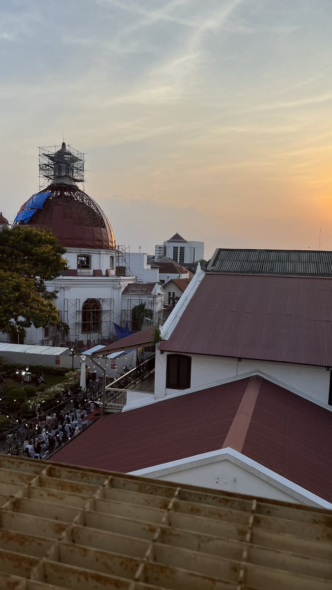 what a very picturesque view!