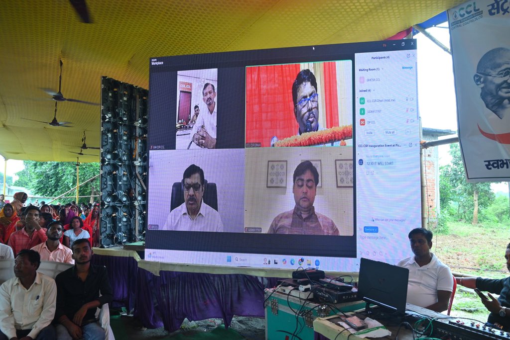 CCLRanchi's tweet photo. Stone Laying function at Pichhri (South), Bokaro was inaugurated online by Shri Shantanu Thakur, Hon'ble MoS (Ports, Shipping, and Waterways), GoI .
150 Solar Lanterns / jute bags were distributed & over 500 people took "Swachhta Hi Sewa" pledge.
#cclcsrinitiative https://t.co/47ZcT1Vv3f
