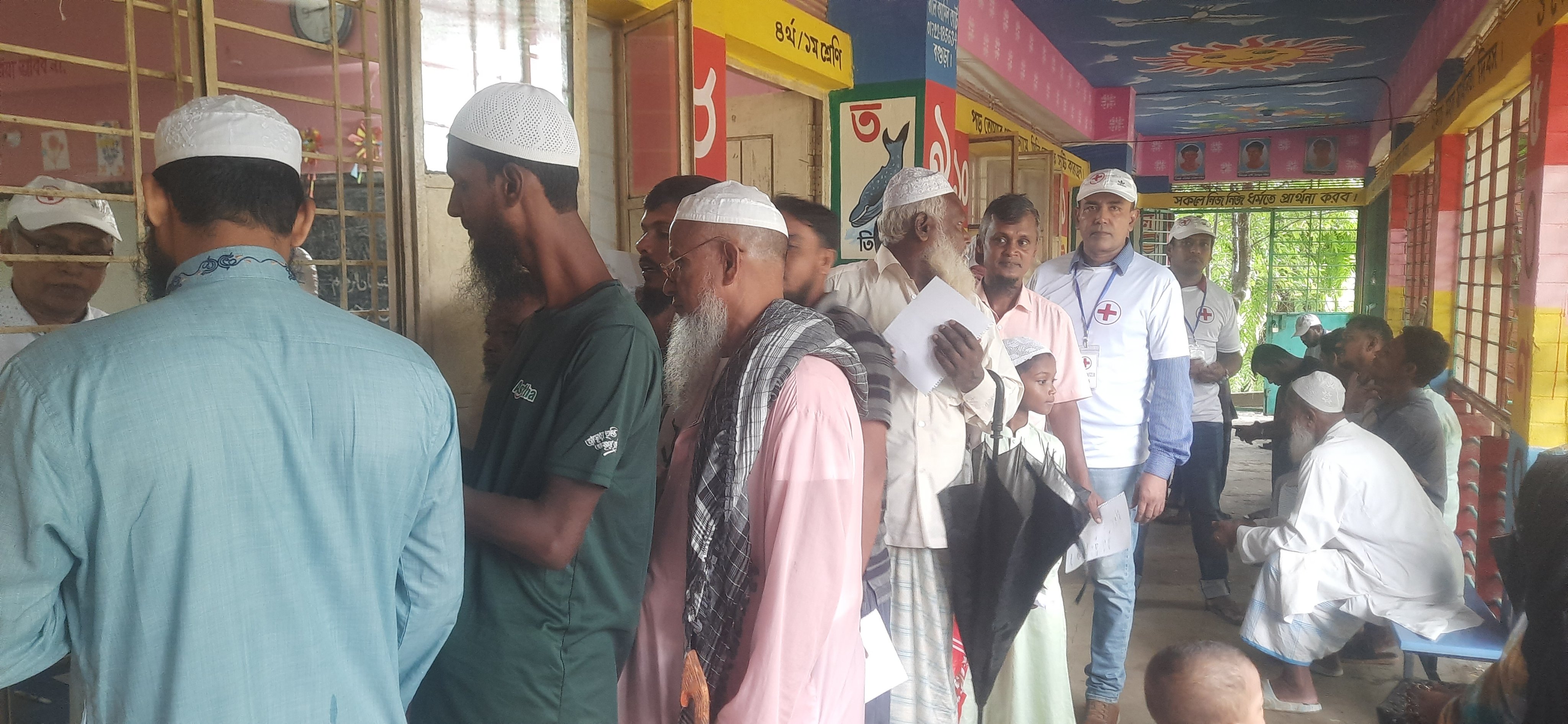 মাদারীপুর জেলা বিএনপির উদ্যোগে ফেনীর বন্যা দুর্গতদের ফ্রি মেডিকেল ক্যাম্প