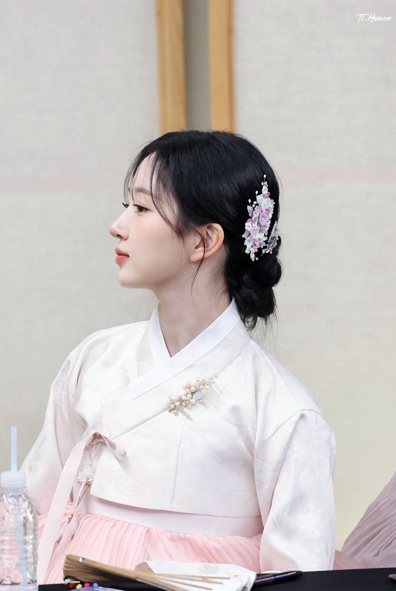 240914 매이크스타
#NMIXX #엔믹스 #해원 #HAEWON