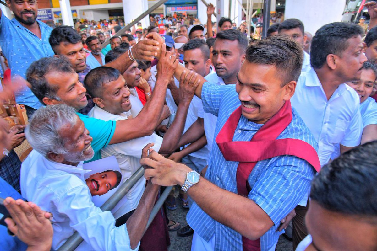 RajapaksaNamal's tweet photo. Thank you, Dambulla! For Your energy and support 🙏 #MataleDistrict  
 #SLPP #ඔබවෙනුවෙන්දියුණුරටක් #Namal2024 https://t.co/qR4syXAwcn
