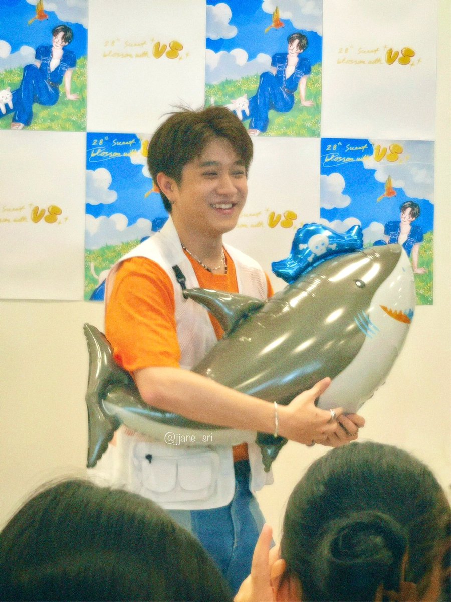 jjane_sri's tweet photo. 🩵🦈
#28thSweetblossomwithUS
#ProjectUsBD2024
#Happy28thUSday
#usnttr @usnttr https://t.co/wEYzPFHefB