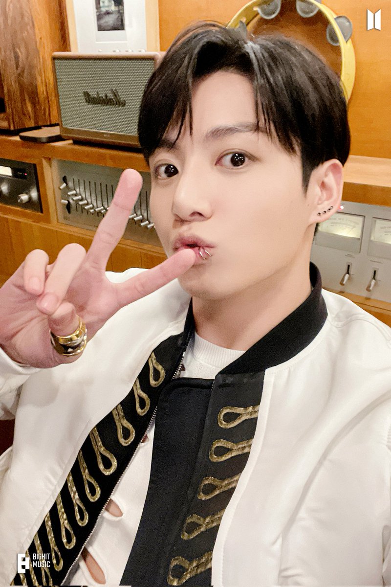 RT &amp; RL

FOREVER WITH JUNGKOOK
WITH JUNGKOOK TILL THE END 
WE LOVE YOU JUNGKOOK
WE ARE PROUD OF YOU JUNGKOOK