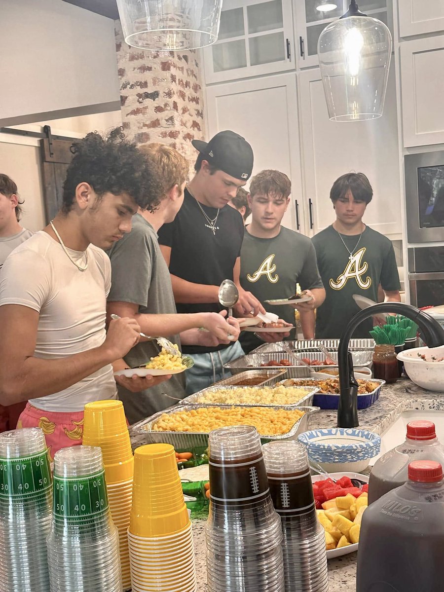SenatorTyler28's tweet photo. Thank you Mom & Dad for doing this for our team. Pretty sure everyone had fun. Just what we needed for HOCO week. #FUSE #RWED @LRA_Football @mullins_coach @Coach_Montalvo @CoachLSimmons @MaxwellHouse00 @_CoachAli @Coach_Mann_ @Coach_B_Tucker https://t.co/yuTnl6YWpv